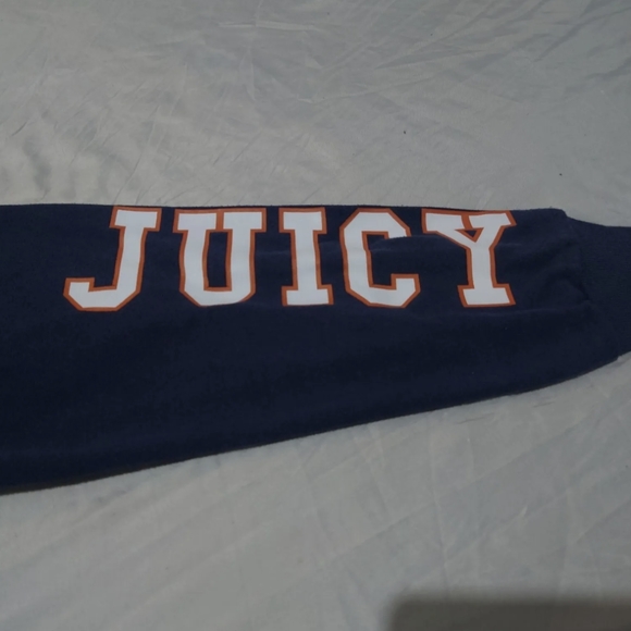 Juicy Couture Sweatshirt Long Sleeve T-Shirt Long Sleeve Round Neck Blue Small - Picture 4 of 6